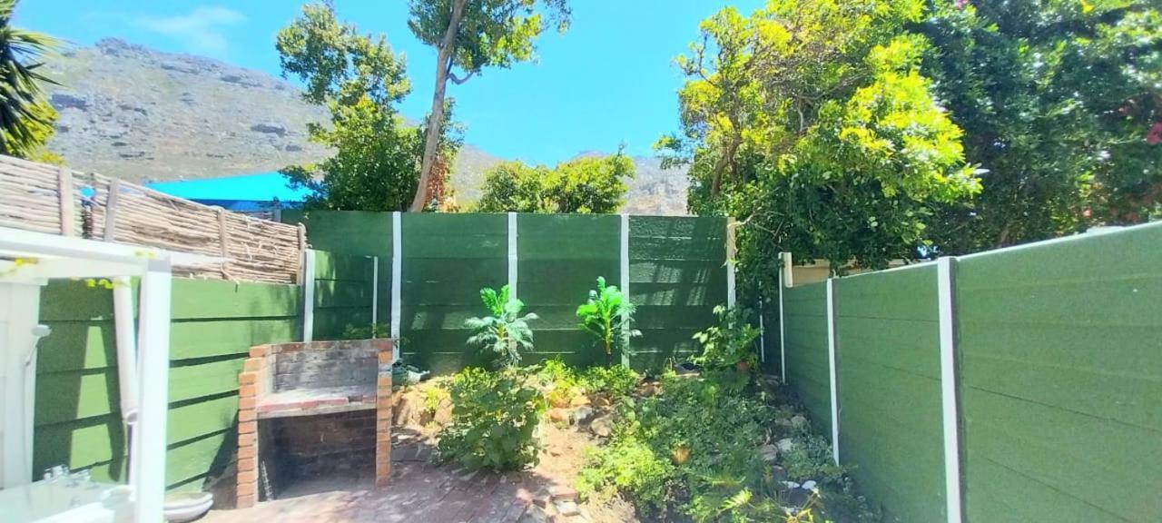 Lakeside Guest House Cidade Do Cabo Exterior foto
